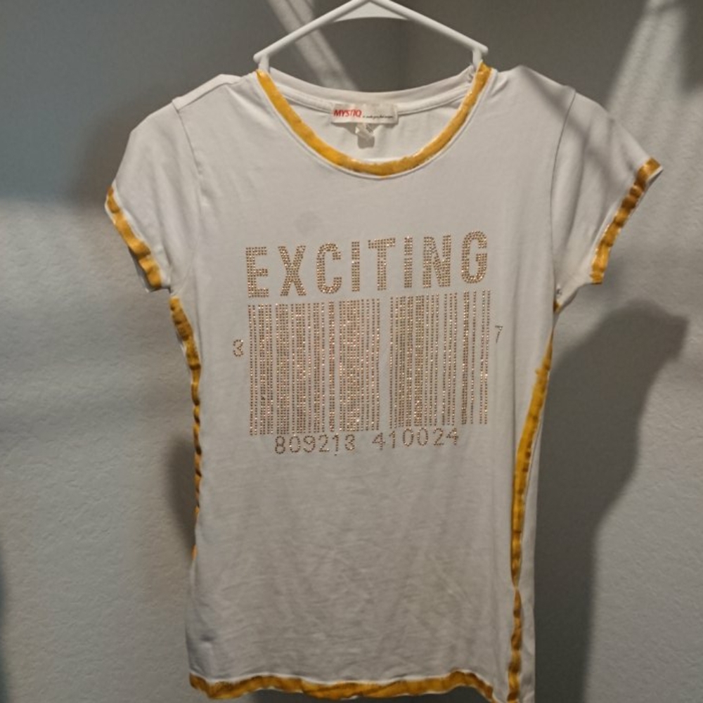 Short sleeve shirt